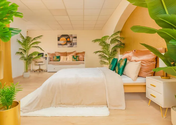 Bis 10 Personen - 106 Qm Design-apartment, Lage, Mit Parkplatz * Drezda