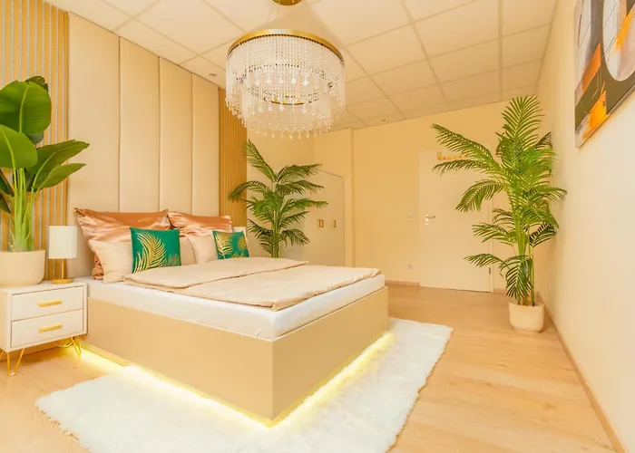 Bis 10 Personen - 106 Qm Design-apartment, Lage, Mit Parkplatz * Drezda