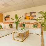 Bis 10 Personen - 106 Qm Design-apartment, Lage, Mit Parkplatz Apartment Dresden
