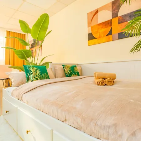 Apartmán Bis 10 Personen - 106 Qm Design-apartment, Lage, 1x Free Parking