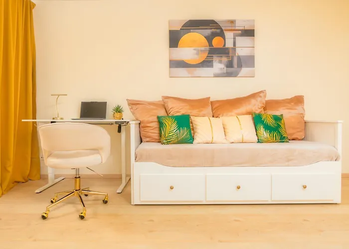 Bis 10 Personen - 106 Qm Design-apartment, Lage, Mit Parkplatz * Dresde